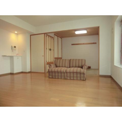 Living and room
