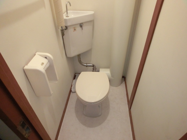 Toilet. Space for relaxation!