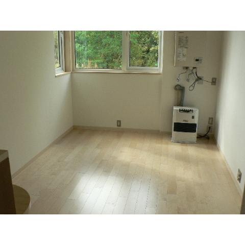 Living and room