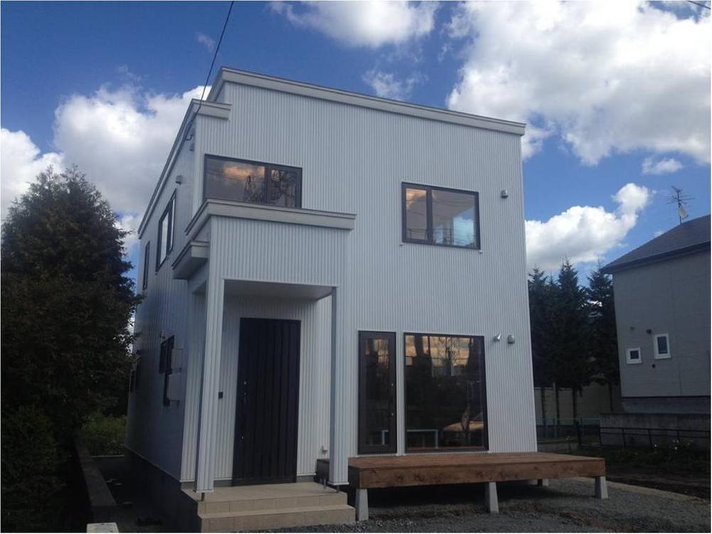Model house photo.  [Tsukisamu model house being published in the east] Every Saturday, Sunday and public holidays during the public a model house in east Tsukisamu! Please visit us in a reference for building a house. The details do not hesitate to contact us! ! 