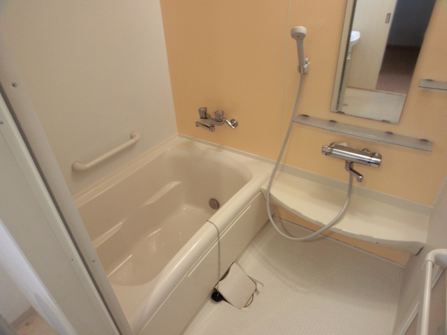 Bath. Breadth of the bath of the family-friendly! !