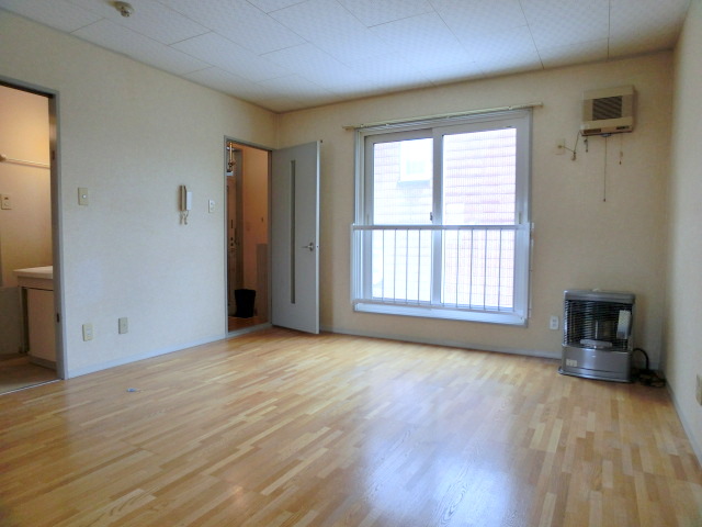 Other room space. Bright living!