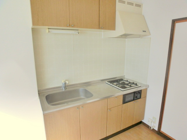 Kitchen. System kitchen! 