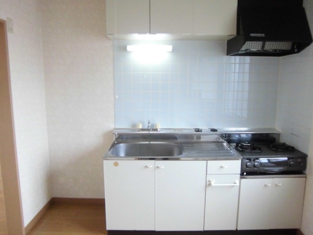 Kitchen. Here is a kitchen! 