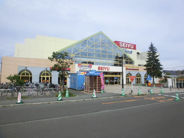 Shopping centre. Seiyu Nishimachi 1076m to the store (shopping center)