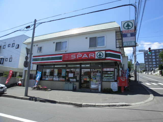 Convenience store. 100m to spar Miyanosawa Misehigashi (convenience store)