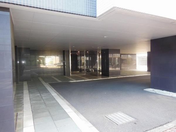 Other local. Porte-cochere Such as a rainy day is welcome.