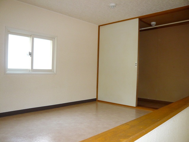 Other room space