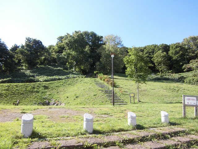 park. Miyanosawa to the south green space (park) 584m