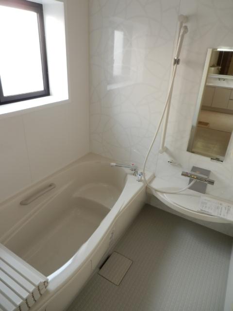 Bathroom. 2 Kaiyokushitsu