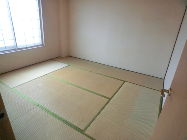 Other room space