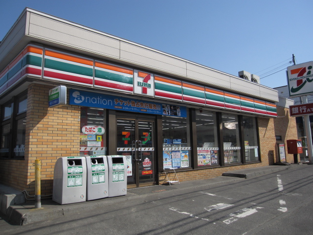 Convenience store. Seven-Eleven Sapporo Fukui 3-chome up (convenience store) 1018m