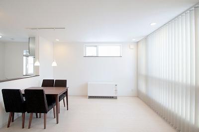 Living. LDK space that has been laid out in the view and sunny second floor. You full of gentle light from the large windows