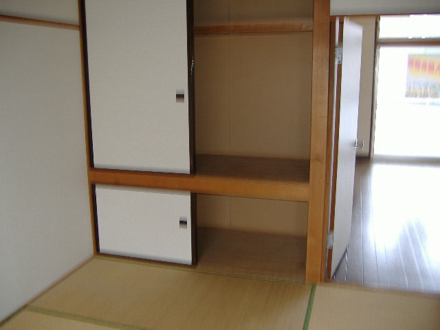 Other room space