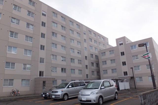 Local appearance photo. Local (11 May 2013) Shooting