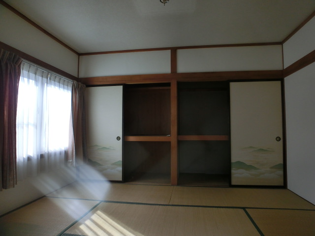 Other room space