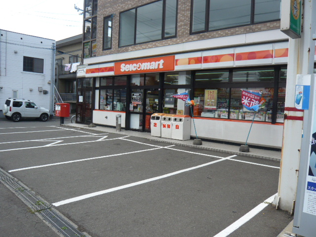 Convenience store. Seicomart Uchida to the store (convenience store) 85m