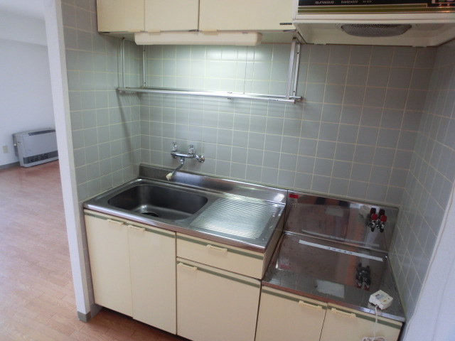 Kitchen. Independent kitchen ☆ 