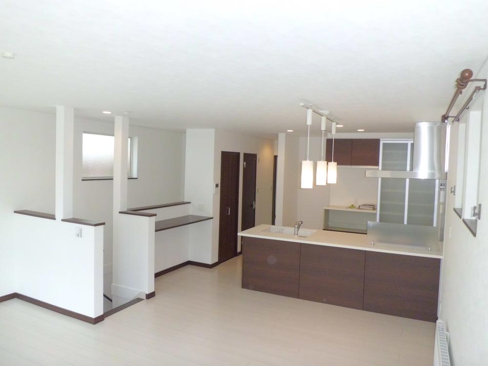 Living. Indoor (10 May 2013) Shooting