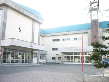 Primary school. 1000m to Sapporo City on Higashisapporo elementary school (elementary school)