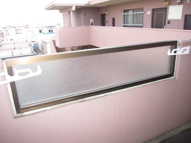 Balcony. It does not troubled to dry the location of the laundry
