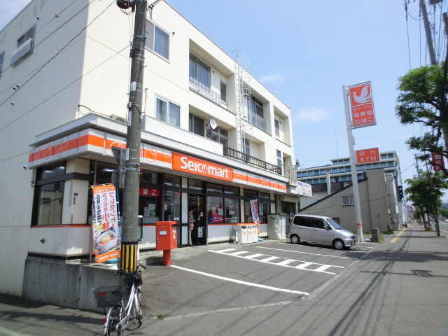 Convenience store. Seicomart Hondori 5-chome (convenience store) to 355m