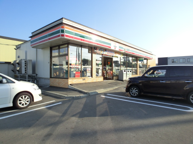 Convenience store. Seven-Eleven Sapporo Inter store up (convenience store) 506m