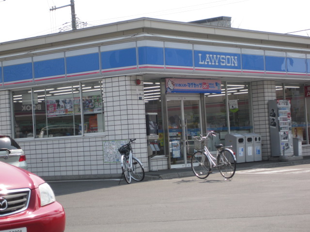 Convenience store. Lawson Sapporo Higashisapporo Article 1 store up (convenience store) 186m