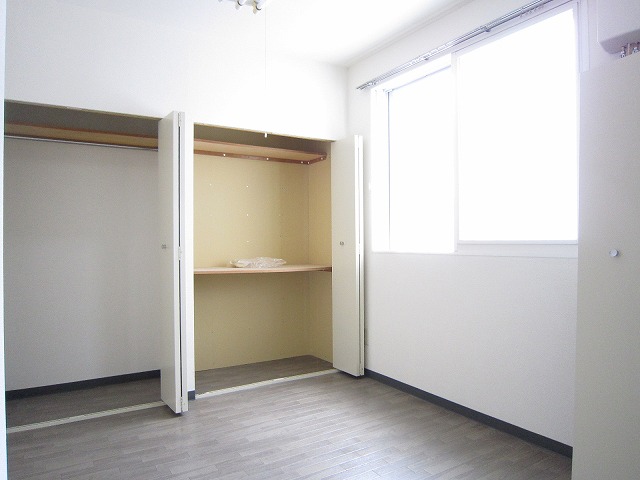 Other room space