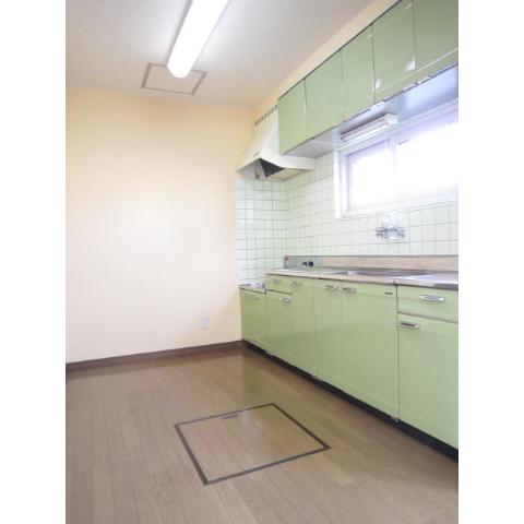 Kitchen. Since the kitchen space is made widely, It usability is good! 