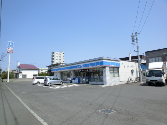 Convenience store. Lawson Sapporo Heiwadori 7-chome up (convenience store) 224m