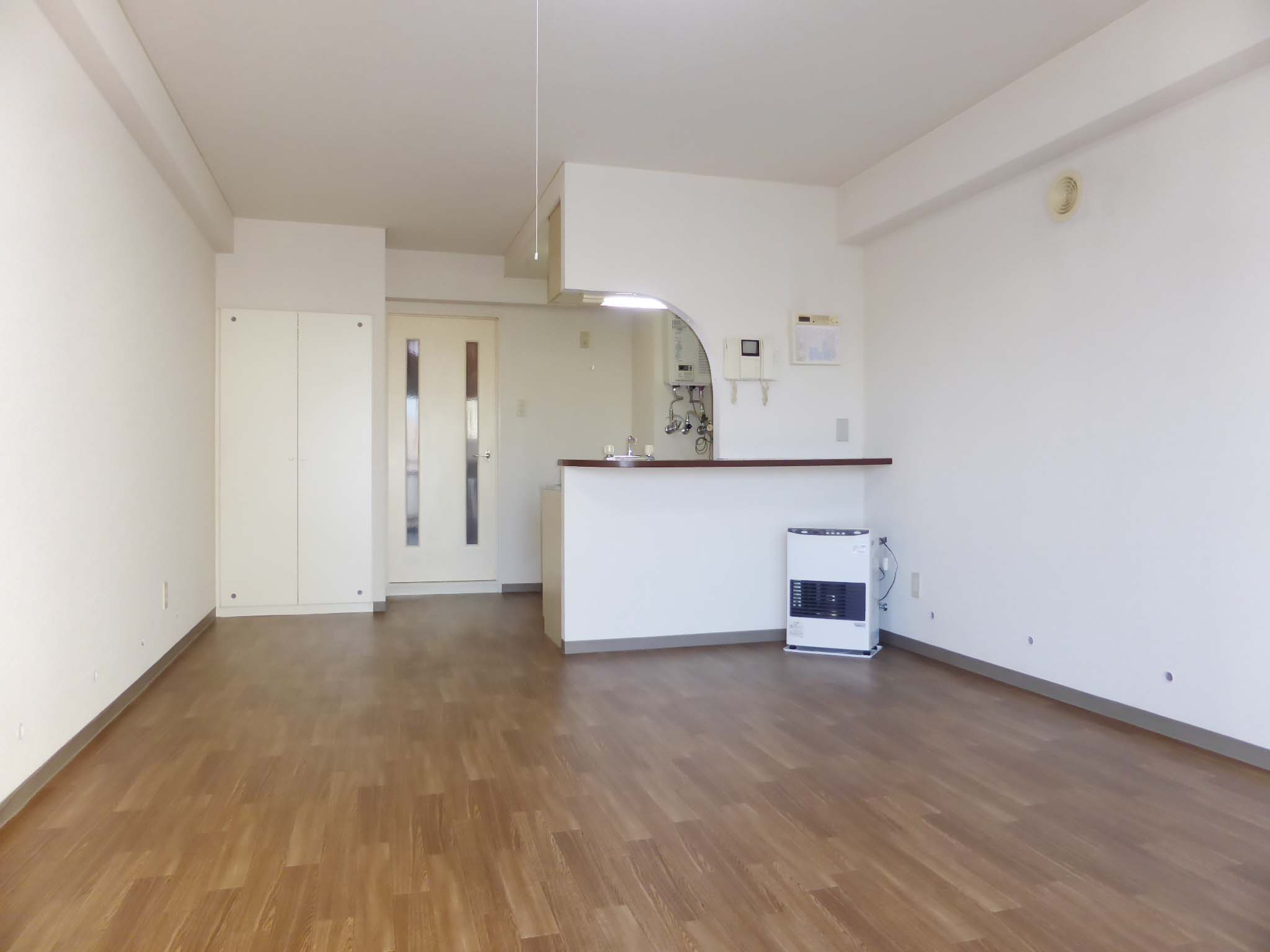 Living and room