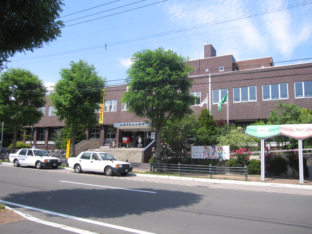 Government office. 798m to Sapporo Shiroishi ward office (government office)