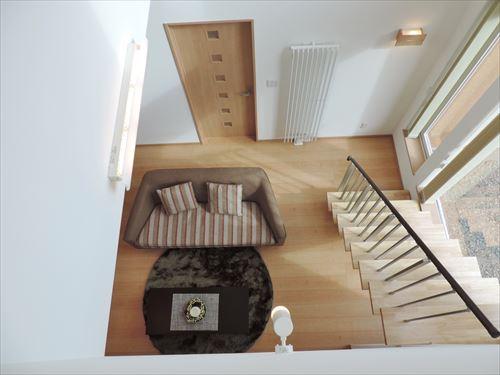 Other introspection. Large atrium can have on the second floor to hear the laughter of the family