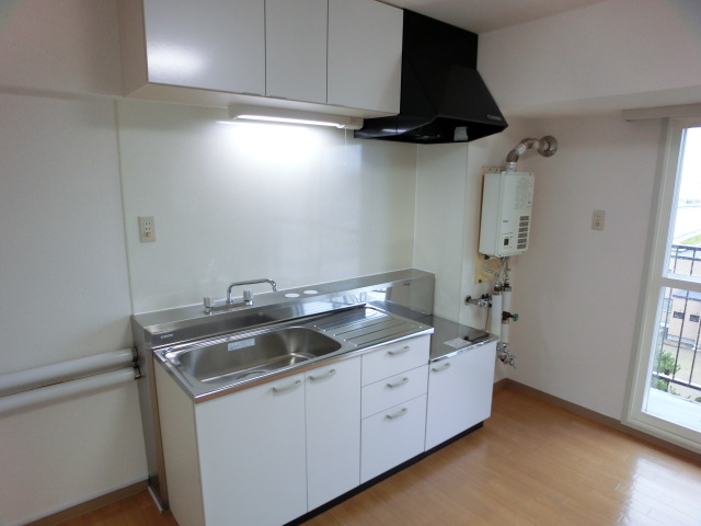 Kitchen. It is a new article