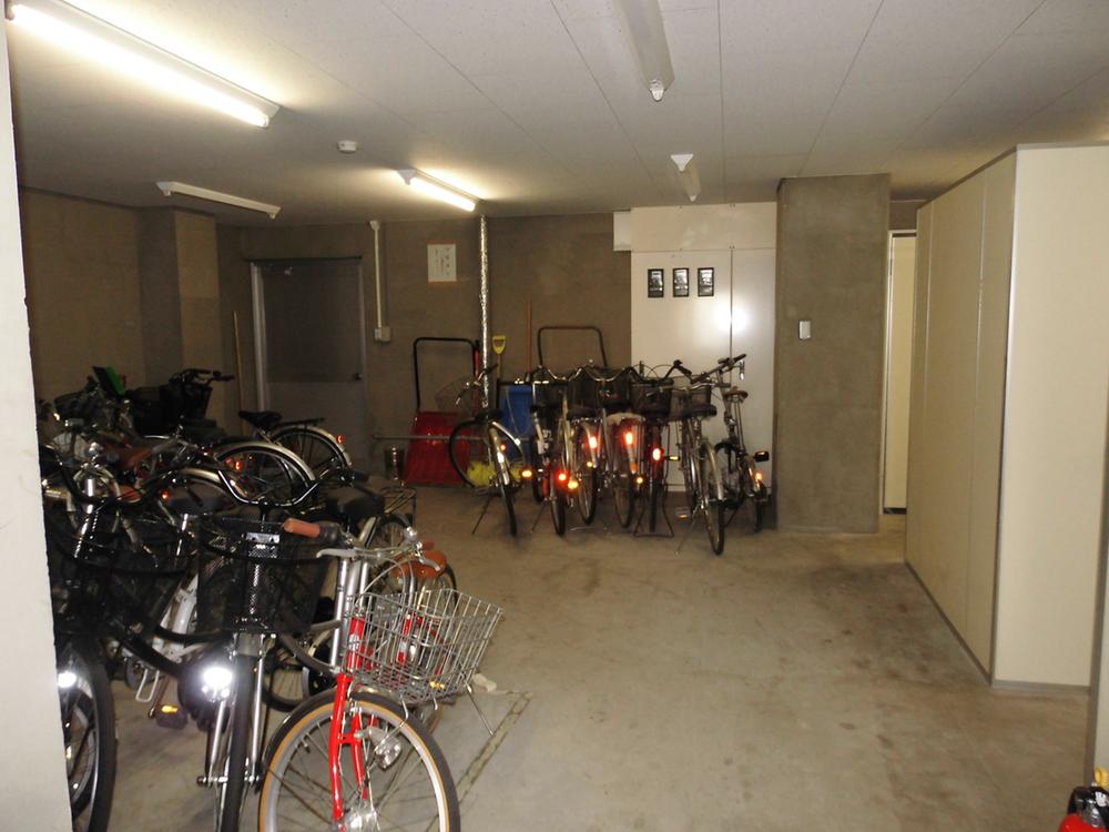 Other common areas. Indoor bicycle parking lot