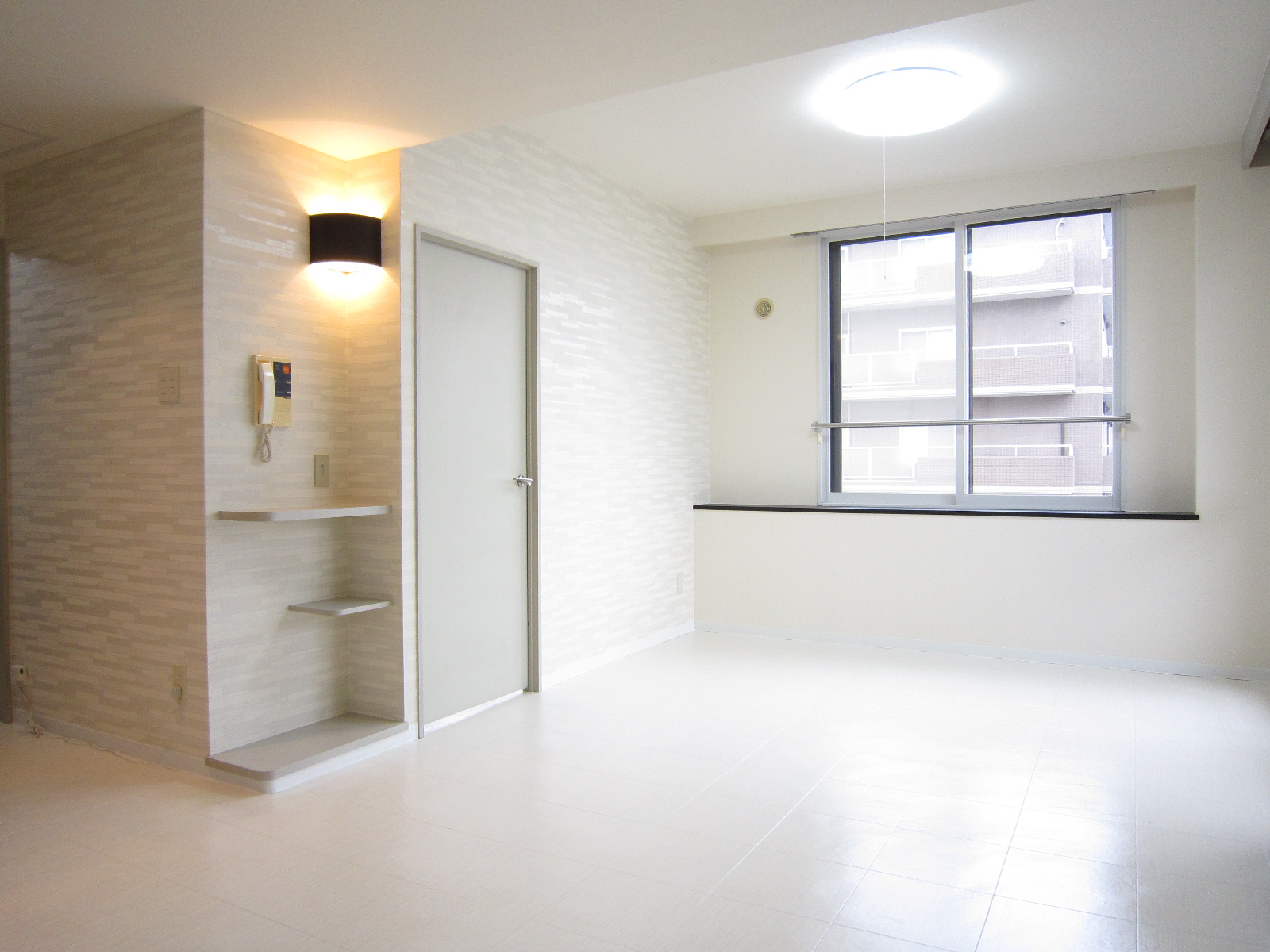 Living and room