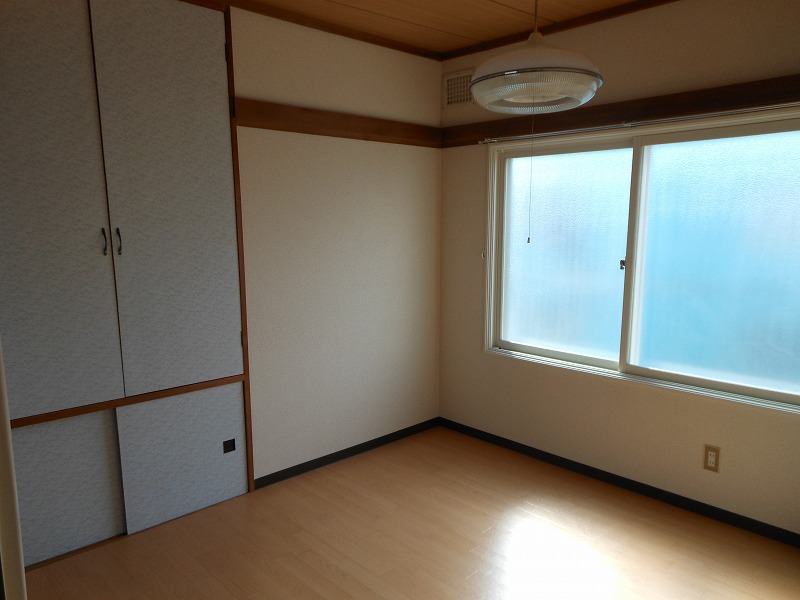 Other room space