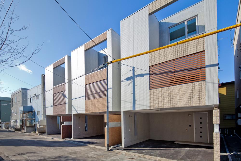 Local appearance photo. Local (May 2013) Shooting