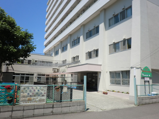 kindergarten ・ Nursery. Sapporo Kikusui infant nursery school (kindergarten ・ 273m to the nursery)