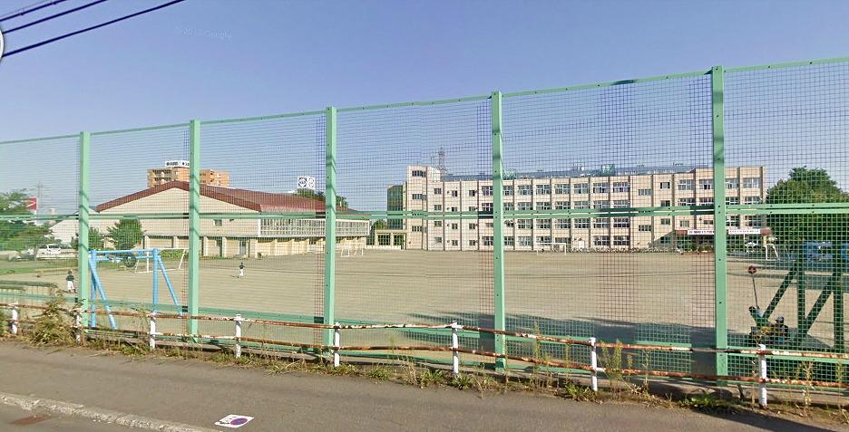 Primary school. Oyachi 700m up to elementary school