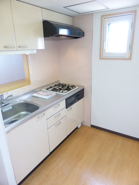 Kitchen. Same building ・ Photo of another in Room