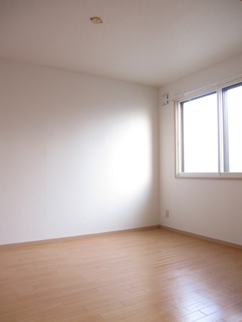 Other room space. spacious ☆ 