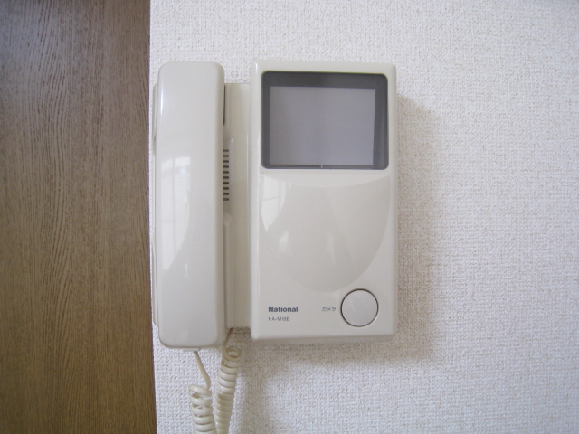 Security. TV interphone equipped ・ Security worry