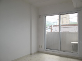 Other room space. Western also has a size!