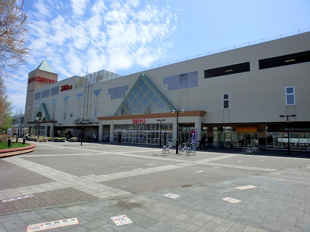 Shopping centre. Seiyu Teine store up to (shopping center) 475m