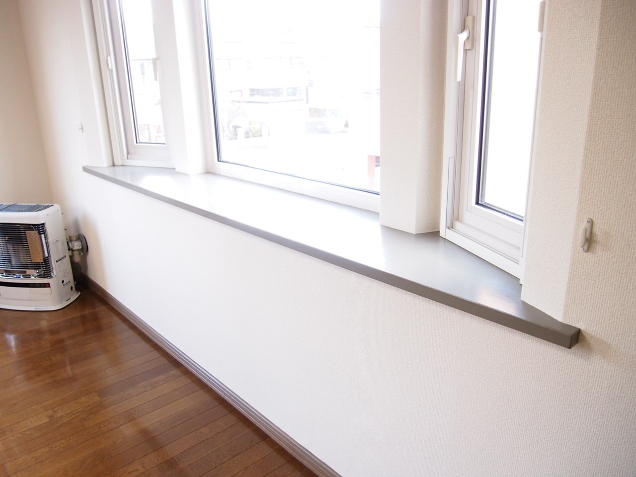 Other room space. Living room window is a bay window