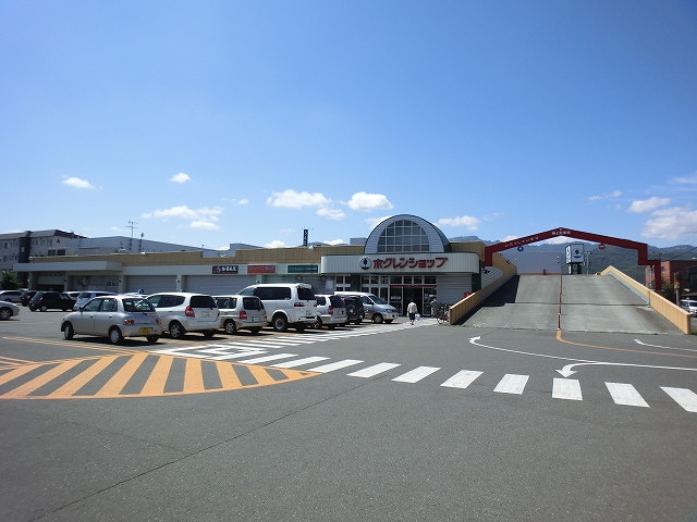 Supermarket. Hokuren shop Maeda store (supermarket) to 640m