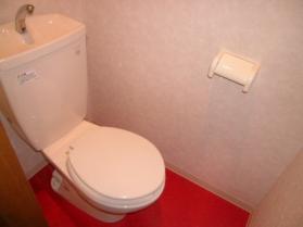Other room space. Toilet another piece! 