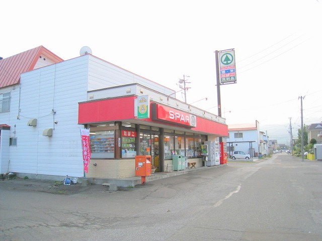 Convenience store. Spar Maeda shop Hattori 225m up (convenience store)